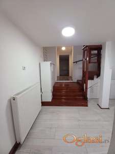 Petrovaradin stan 49m2 HITNO!