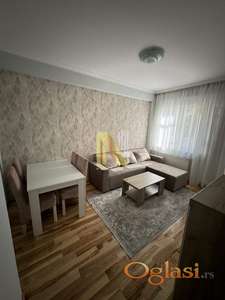 Izdavanje - renoviran 2.5 stan - ul. Vojvode Šupljikca