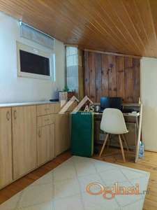 Dvorišni stan ,ŽITNI TRG ID#4494