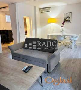 Centar(Terazije),Nušićeva,68m2,2.0+parking mesto #4392