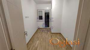 Odličan, renoviran, dvoiposoban stan!