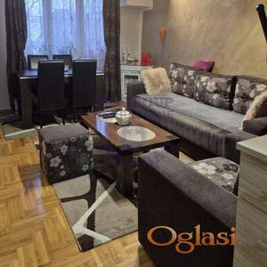 Jednoiposoban stan na Keju!