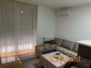 Bulevar Oslobodjenja,NOVI SAD, Ognjena Price 1, jednoiposoban