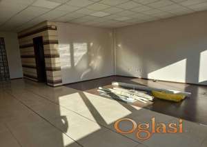 LIMAN 4 IZDAJE SE POSLOVNI PROSTOR-102m2