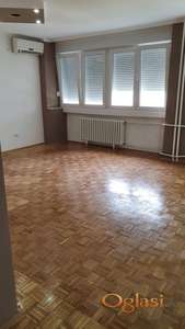 NOVI SAD,BULEVAR OSLOBODJENJA,TROSOBAN STAN,PRAZAN,USELJIV OD 15.07.2026 G-400 E