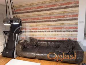 Izdaje se trosoban stan u blizini Svetinikolske crkve, 77m2