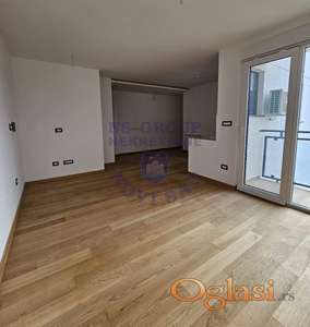 Odličan četvorosoban stan u novogradnji-Telep!