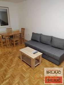 Adamovićevo naselje-useljiv jednosoban stan