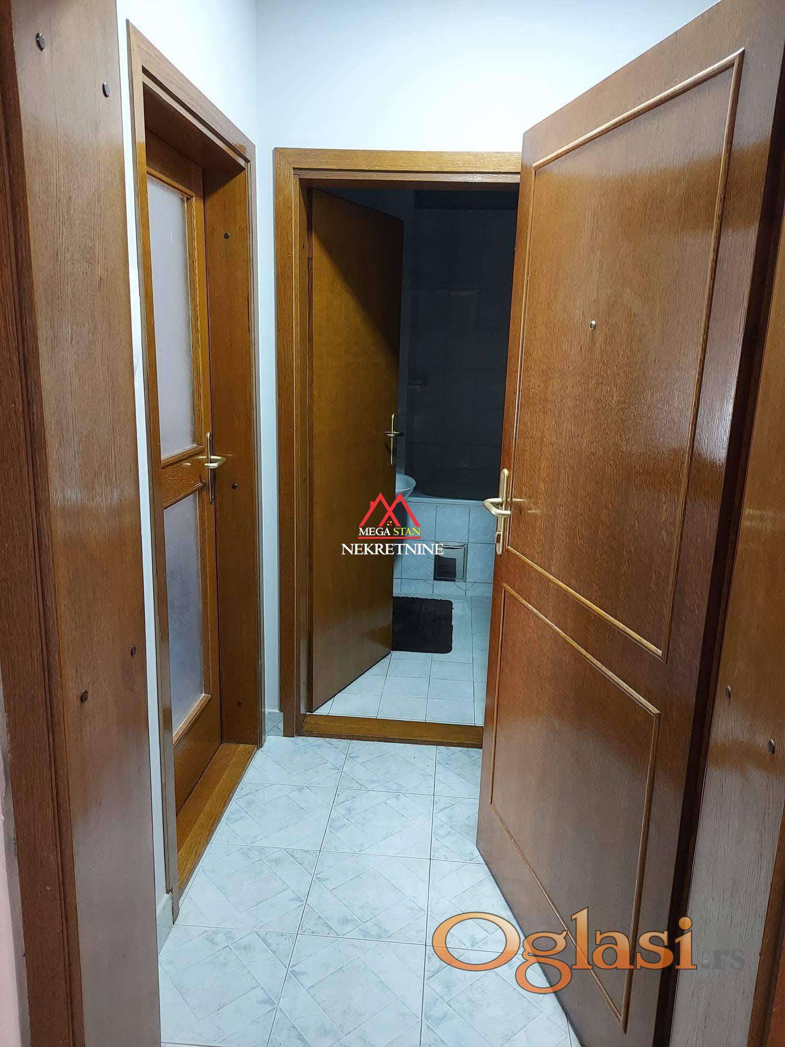 квартира-студия - 26m2 - Детелинара — фото