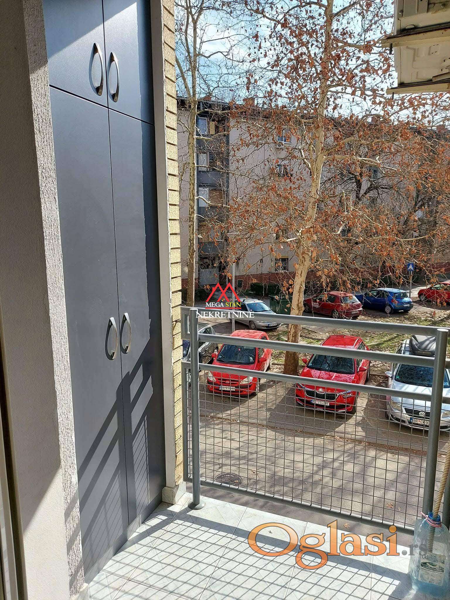 квартира-студия - 26m2 - Детелинара — фото