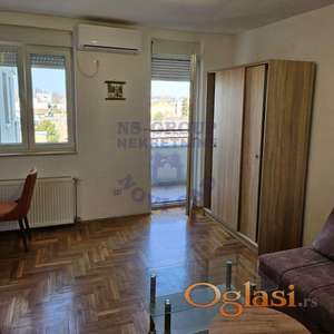 Garsonjera površine od 27m2 na Bulevaru Patrijarha Pavla