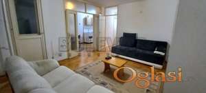 Izdaje se stan na Bulevaru Nemanjića!