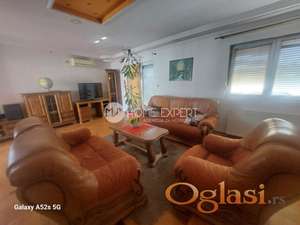 PETROVARADIN - PETROVARADIN - 200.00 m2