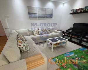 Dvosoban stan na Limanu 3