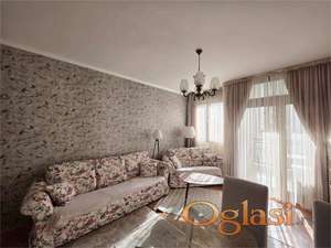 Kompaktan dvosoban stan, Budva (ulica Maslinski Put)