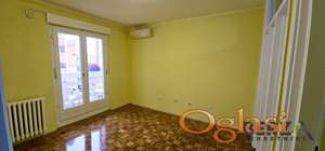  POLUNAMEŠTEN DVOSOBAN STAN NA NOVOM NASELJU 