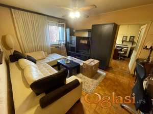 Dvosoban stan na Staroj Detelinari