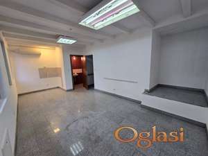 NOVI SAD,POSLOVNI PROSTOR,DUPLEKS,SA KUHINJOM,ODMAH USELJIV-500E