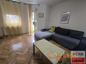 KOD FUTOŠKE PIJACE, 26m2, Garsonjera, Nameštena