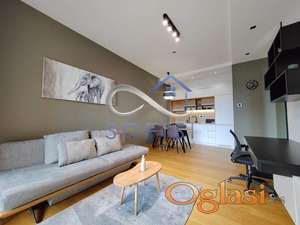 Novi Sad, Cara Dušana - Luksuzan, smart home jednoiposoban stan ID#1672