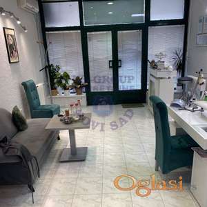 Izdaje se višenamenski lokal u centru Novog Sada