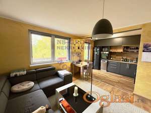 Dvosoban Stan u Petrovaradinu