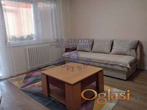 Izdaje se lep jednosobni stan na Limanu 3