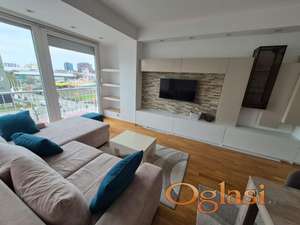 RENOVIRAN, NAMESTEN DVOIPOSOBAN STAN KOD PROMENADE