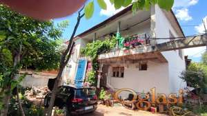 Prodaje se porodična kuća u Knez selu