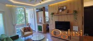 Kompletno renoviran LUX stan u Bloku 63 ID#10285
