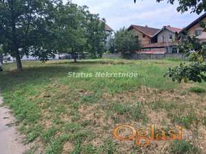 Klisa- Plac 800 m2 pogodan za Parking-Zakupnina 700e-065/385 8880