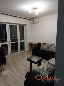 KOMFORNA PET FRIENDLY GARSONJERA U MAKSIMA GORKOG