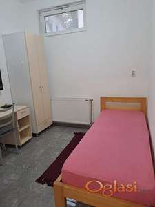 Zemun, Nova Galenika, izdajem sobu