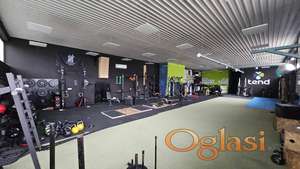 Poslovno prodajno kancelariski prostor 320m2 na bul Vojvode Stepe u Novom Sadu