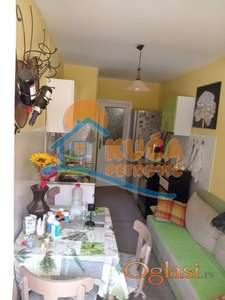 Izdaje se stan na Paliluli!