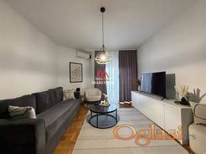 Garsonjera - 28m2 - Grbavica