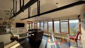 Fantastična porodična kuća - Pogled - Bazen