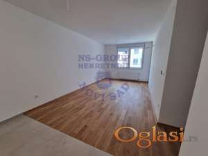 Prelep trosoban stan - Cena sa PDV-om