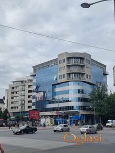 Izdaje se dvosoban stan - centar, kod Futoske pijace