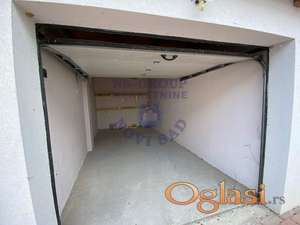 Garaza 16m2, Stari Majur