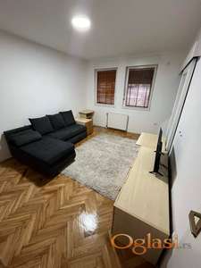 RENOVIRAN STAN NA GRBAVICI