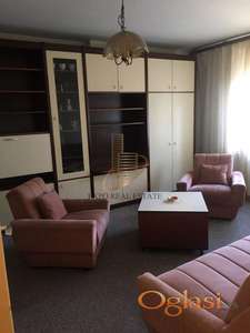 Izdavanje 1,0 stana od 40m2 Novosadskog Sajma