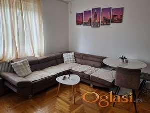 Odličan stan,super cena-47m2,parking-370e