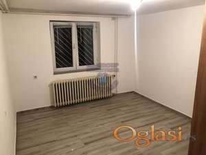 TOP GARSONJERA NA KEJU