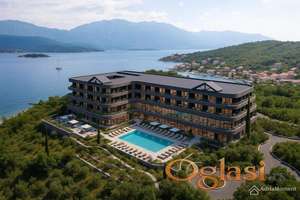 Investicijsko zemljište na prvoj liniji - Tivatski zaljev