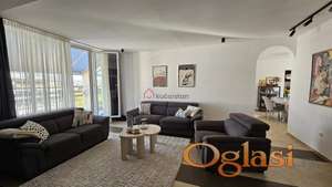 Renoviran. Terasa 60 m². Pogled na Savu