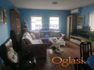 Fantastična novija spratna kuća u Kisaču.