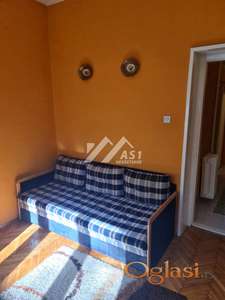 Izdaje lep jednosoban stan na Bulevaru Mihajla Pupina ID#4498