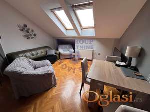 Trosoban stan na Novoj Detelinari