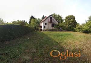 Vikindica u Krcedinu 150m2 i 6 ari placa